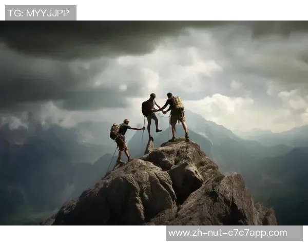 西安攀岩队的中路突破之路：探索攀岩深度与团队精神的结合